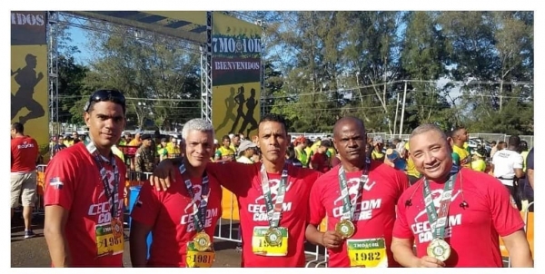 Miembros del CECCOM participan en la 7ma. carrera 10K 2019 del Ejército