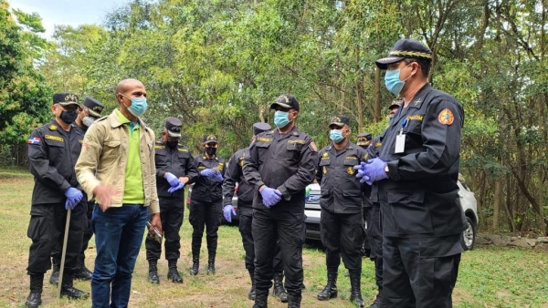 CECCOM realiza Operativo de Limpieza en el Parque Ecológico de Nigua - Haina