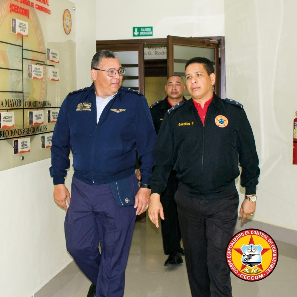 Visita del Coronel Henry Gustavo Holguin Terrero